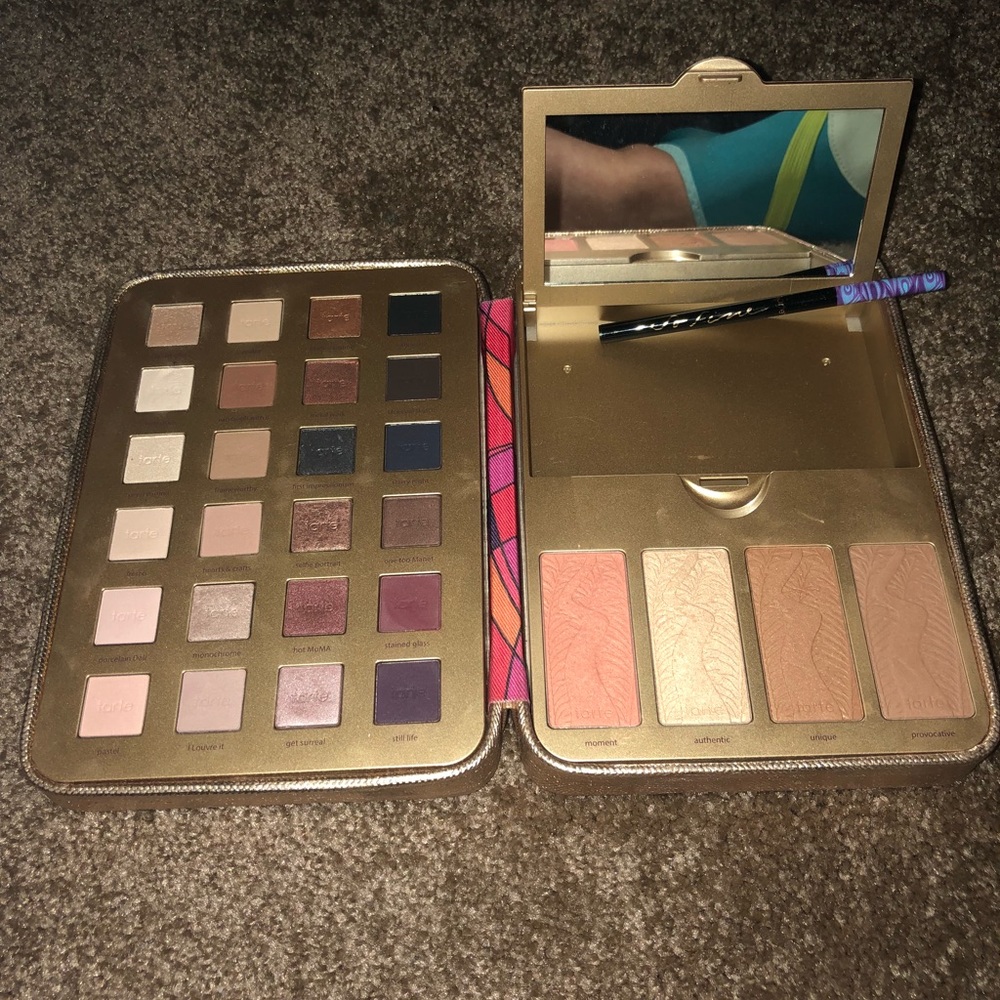 Tarte Holiday Palette